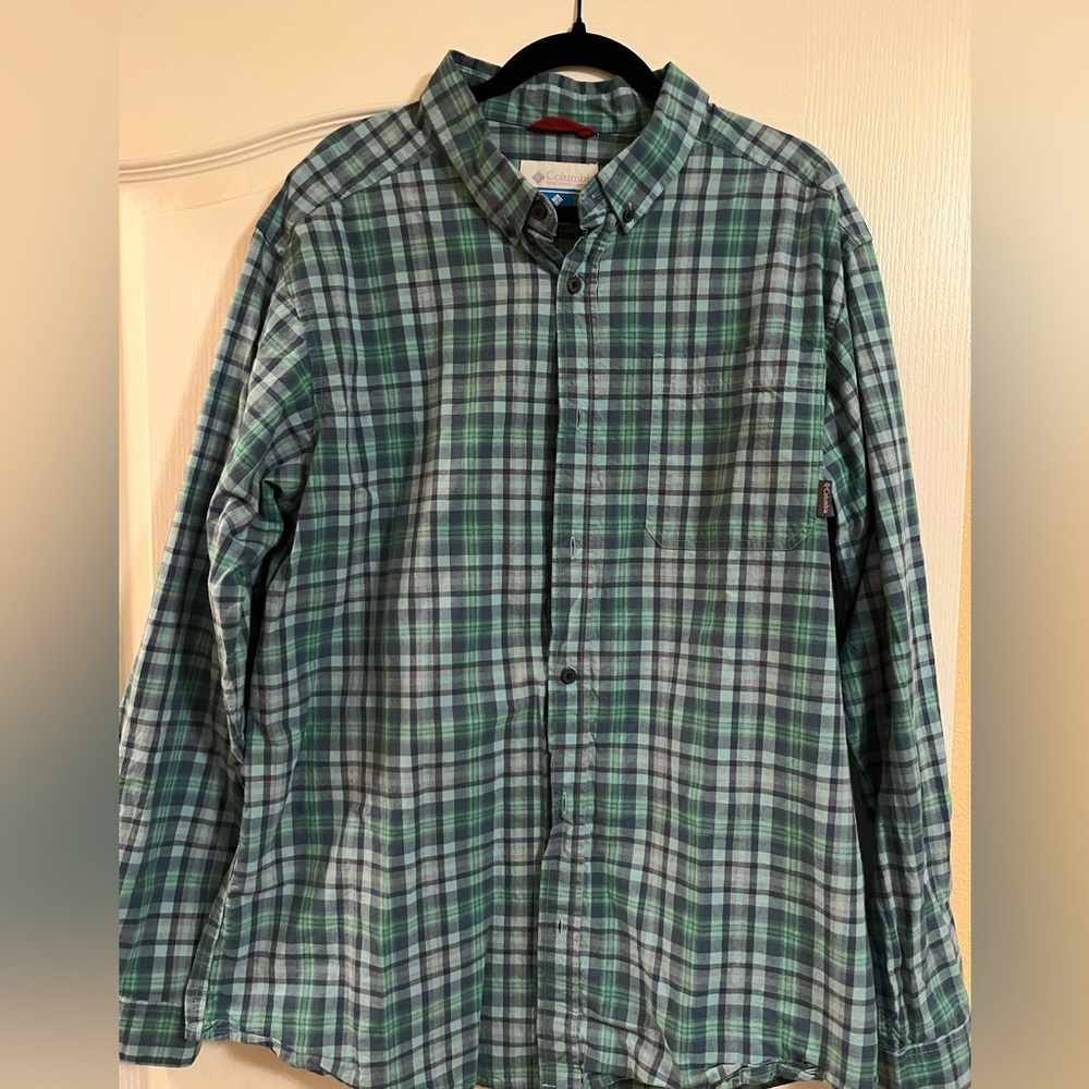 Columbia long sleeve button up